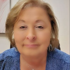 Meet your Posher, Arlene